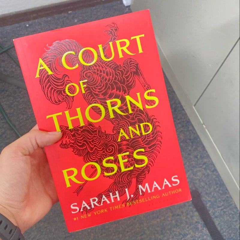 A Court of Thorns and Roses