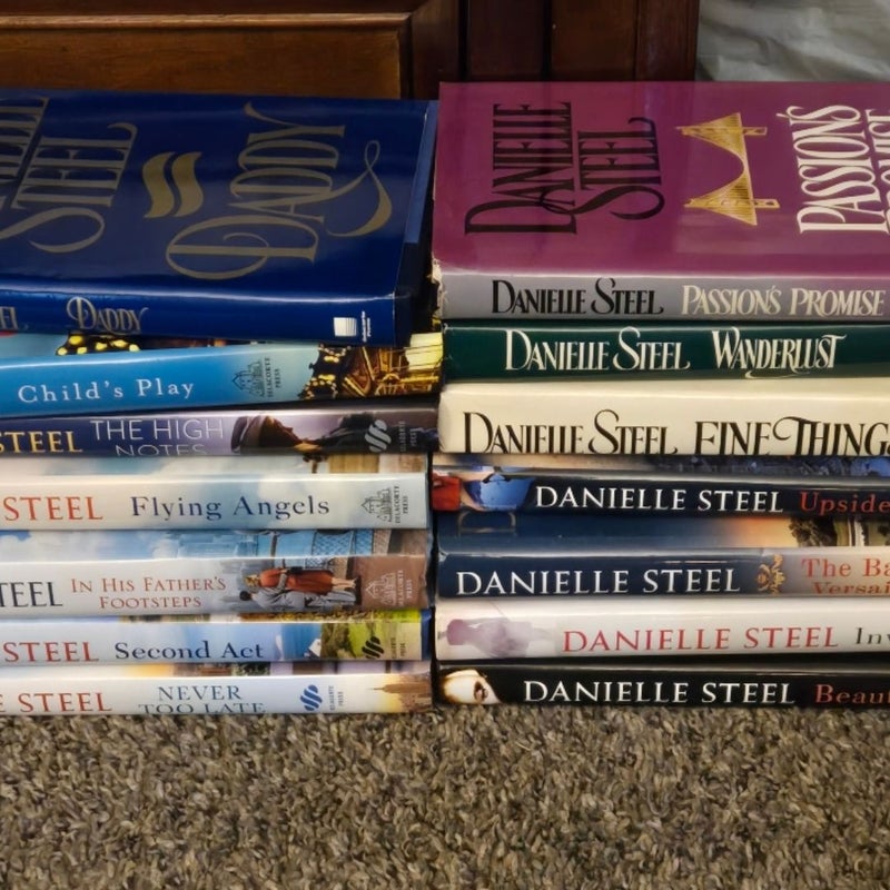 Danielle Steel Bundle 13 Books