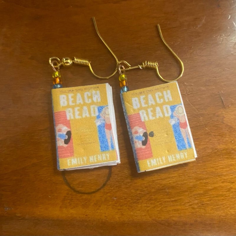 Beach Read: earrings