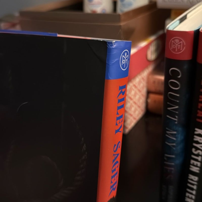 Book of the Month Thriller Bundle 