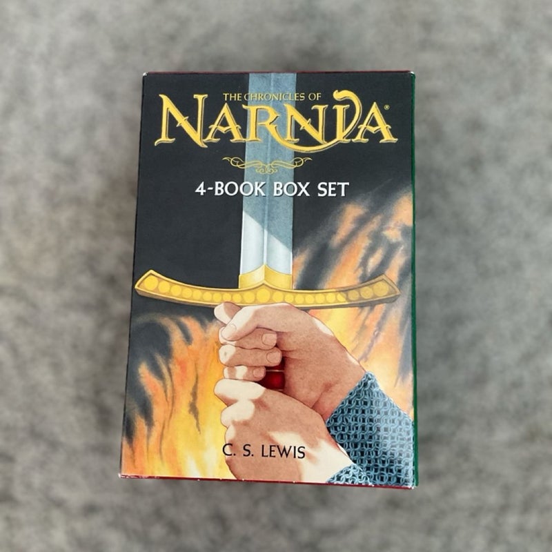 The Chronicles of Narnia 4 Book Box Set  