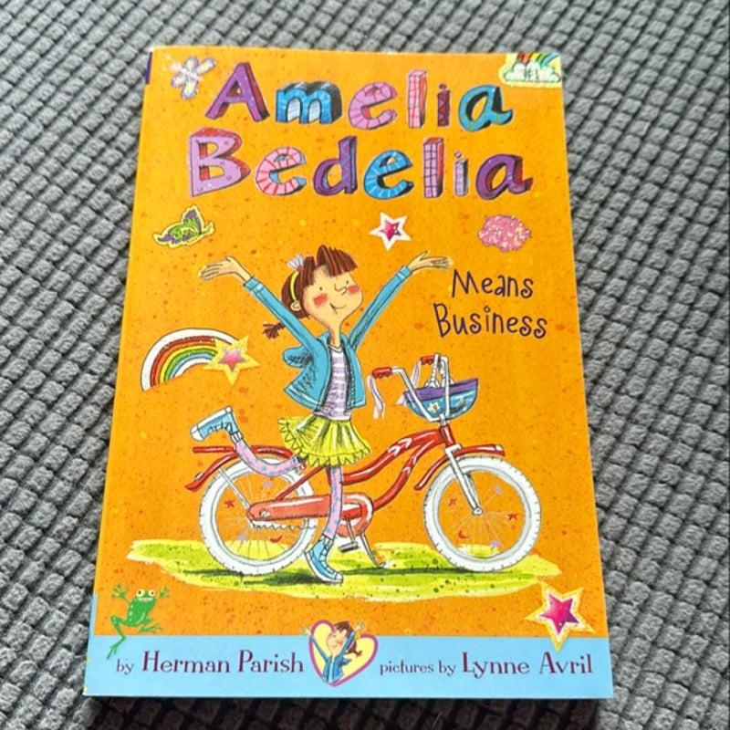 Amelia Bedelia Chapter Book #1: Amelia Bedelia Means Business