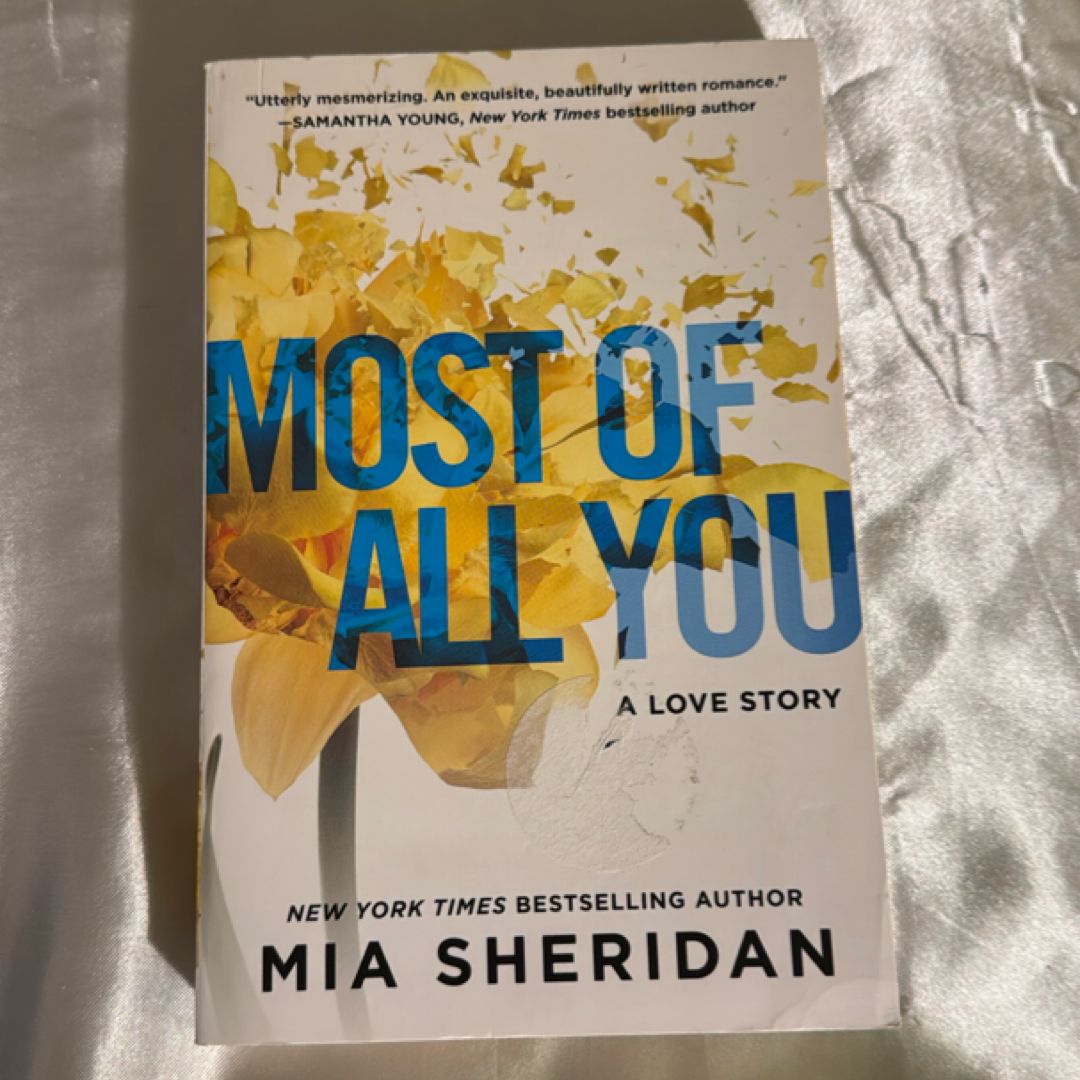 Sale image for 9a4f71b4-49de-4eac-a4bd-cd1f1cbff140-rOaunzO034Rs9KjUzml8t15AJFp2