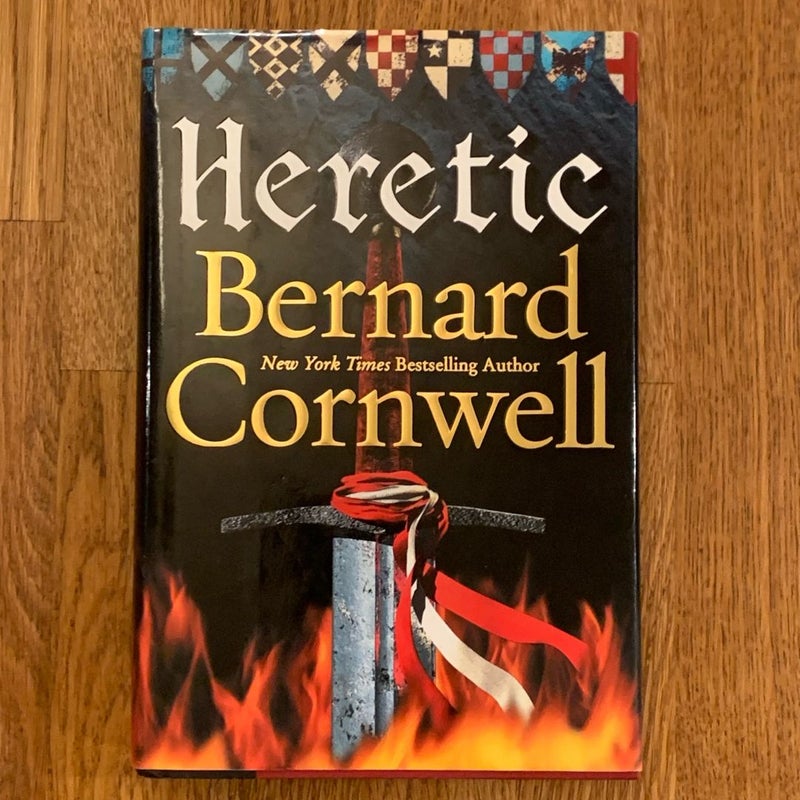 LOT of 5 Bernard Cornwell books (First Editions)