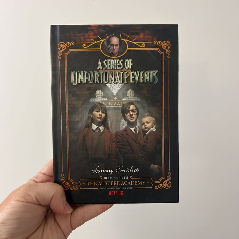 A Series of Unfortunate Events #5: the Austere Academy, Netflix Tie-In