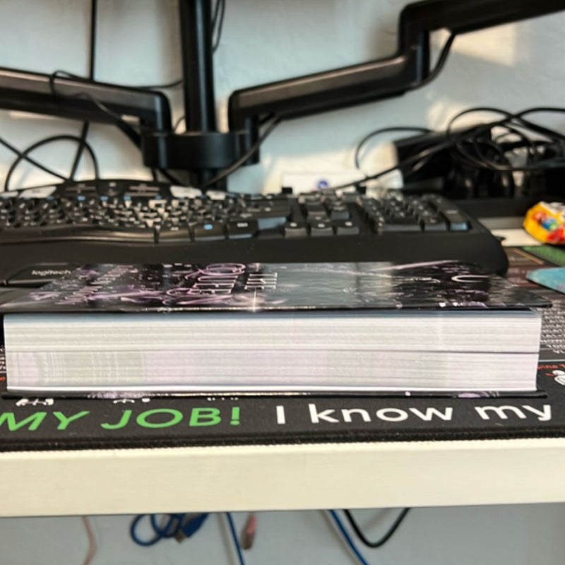 The Queen - Dark and Nerdy Book Box 