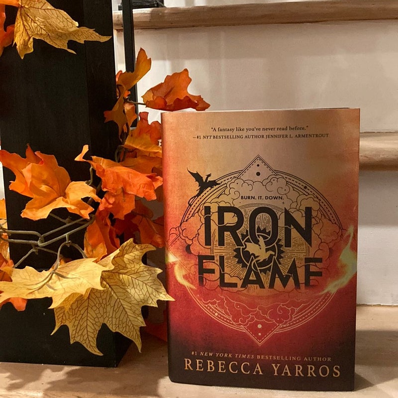 Iron Flame- First Edition, Spray edges 