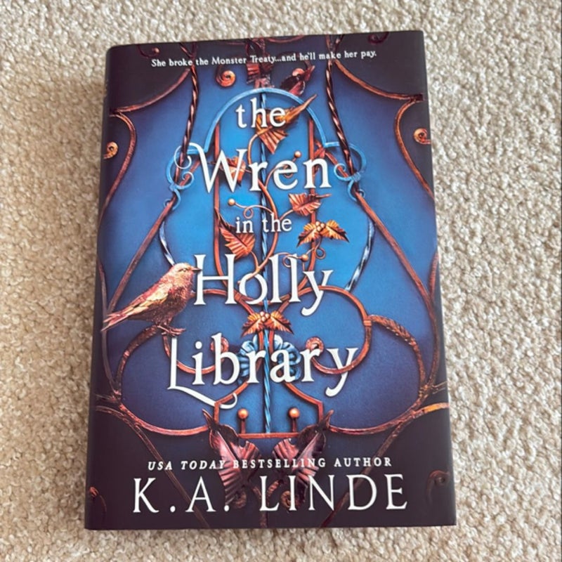 The Wren in the Holly Library (Deluxe Limited Edition)