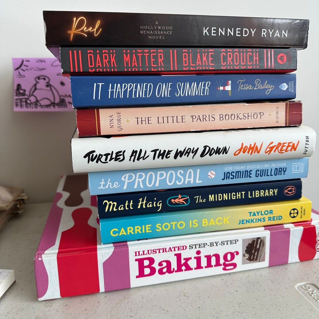 Ashley’s Bookshelf