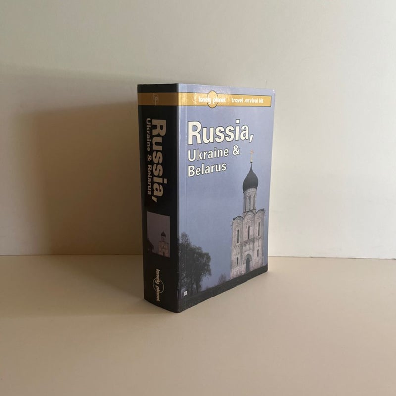 Lonely Planet Russia, Ukraine and Belarus Travel Survival Kit (Paperback) VG