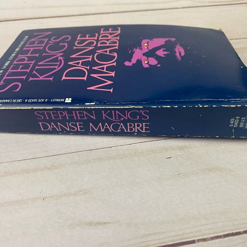 Stephen King's Danse Macabre Paperback 1981 Book 1983 Berkley Edition