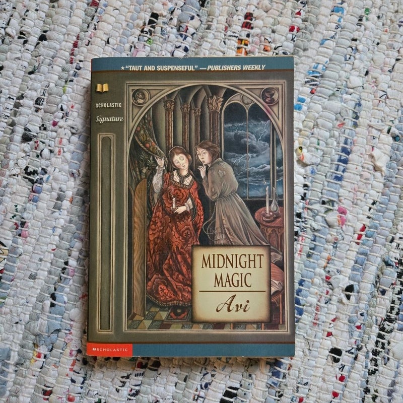 Midnight Magic (Scholastic Gold) (Midnight Magic #1)