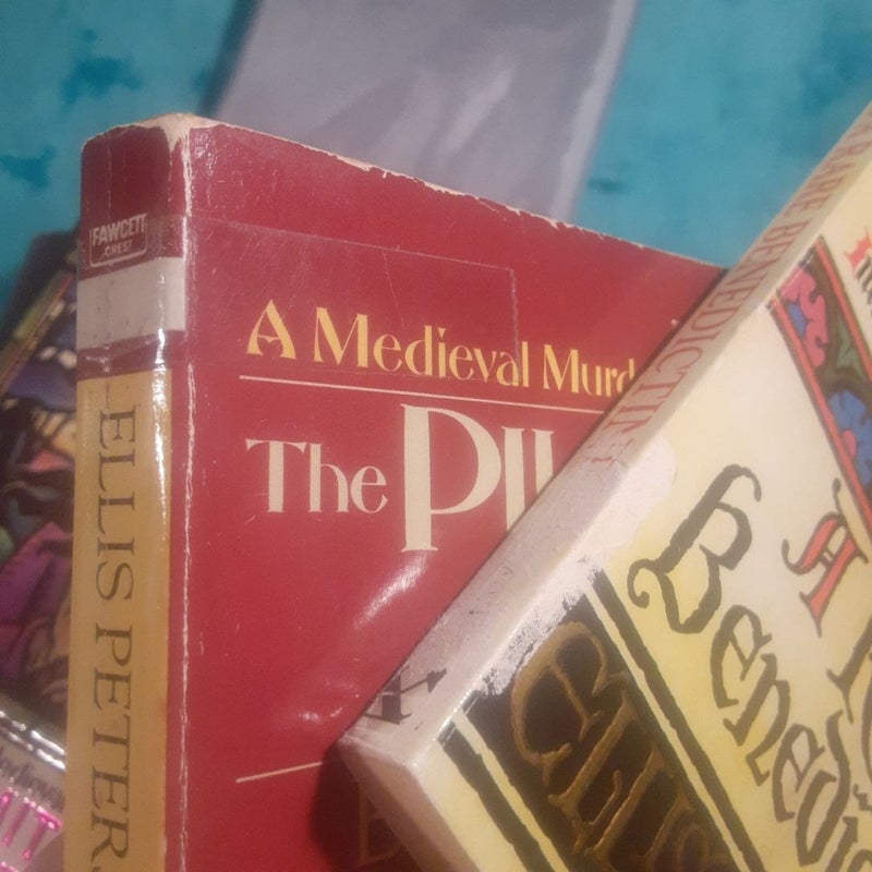 A Brother Cadfael Mystery book set by Ellis Peters, near complete set - 16 out of 21 books!  A Morbid Taste for Bones, Monk's Hood, St. Peter's Fair,
The Sanctuary Sparrow, The Pilgrim of Hate,
An Excellent Mystery, Raven in the Foregate, The Rose Rent,
The Hermit of Eyton Forest, The Confession of Brother Haluin,
The Heretic's Apprentice, The Potter's Field, The Summer of the Danes, The Holy Thief, Brother Cadfael's Penance, A Rare Benedictine