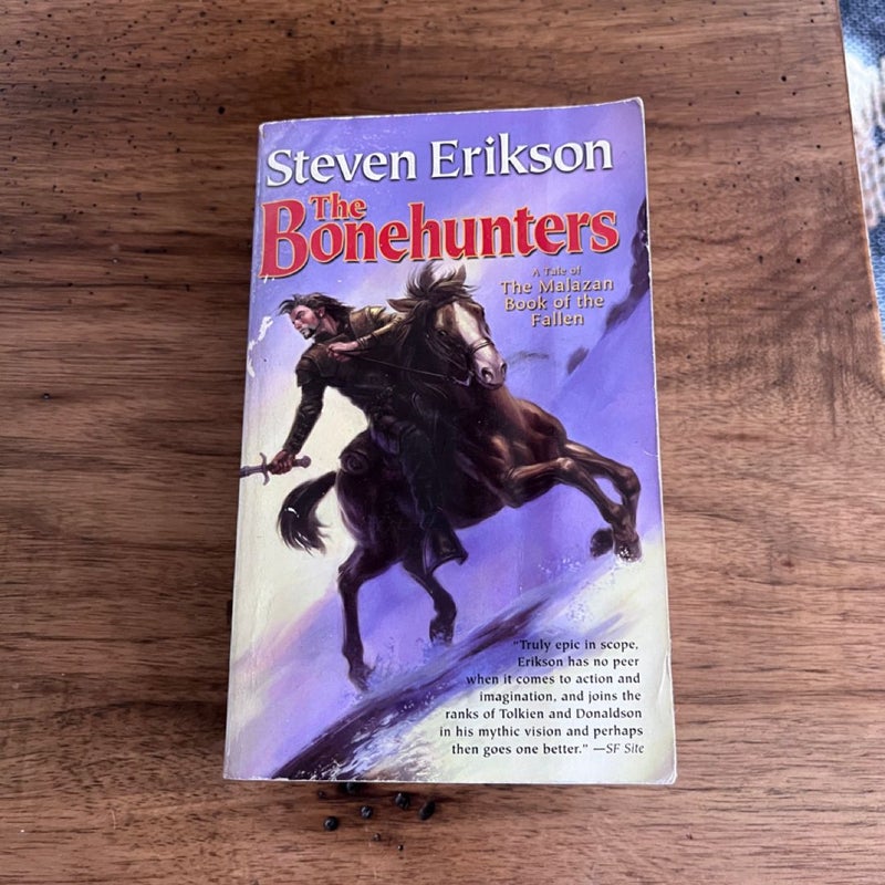 The Bonehunters (Malazan Book of the Fallen #6)