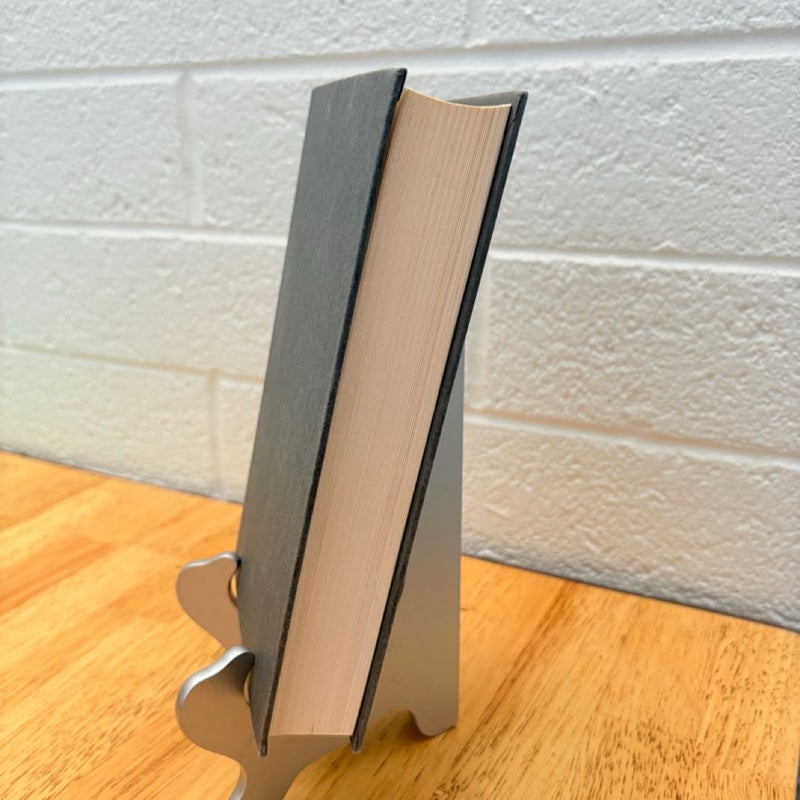 Fangirl (FIRST EDITION)