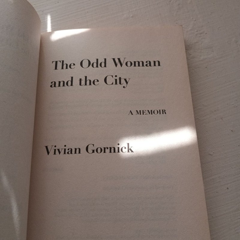 The Odd Woman and the City