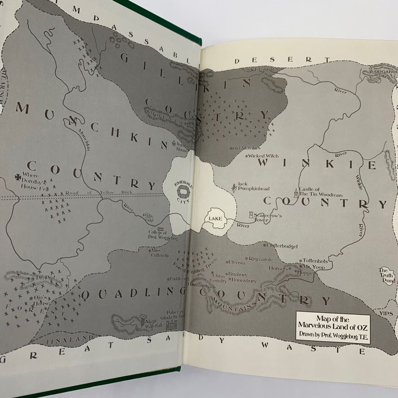 Borders Classics The Oz Chronicles Volumes 1 and 3 Leather Bound Classics 