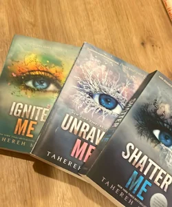 Shatter Me Series