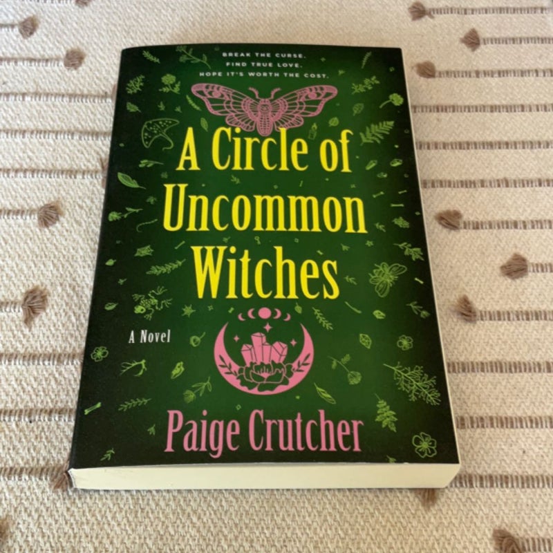 A Circle of Uncommon Witches