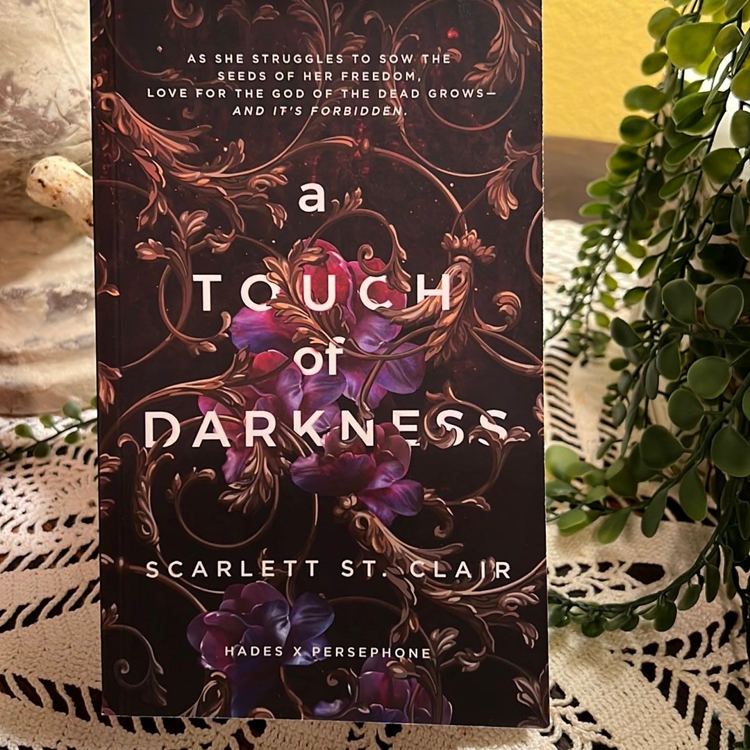 A Touch Of Darkness By Scarlett St. Clair, Paperback | Pangobooks