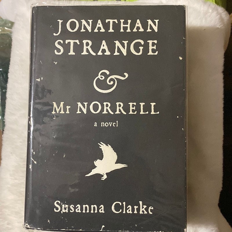 Jonathan Strange and Mr Norrell (FIRST US EDITION 2004) 