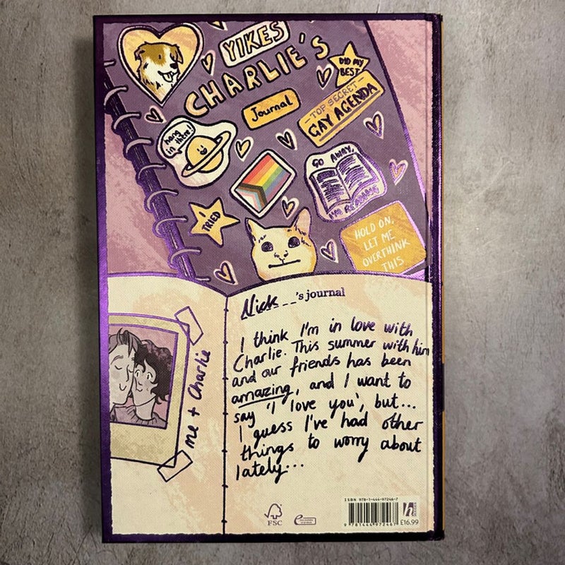 Heartstopper: Volumes 1-4 *foiled hardcovers*