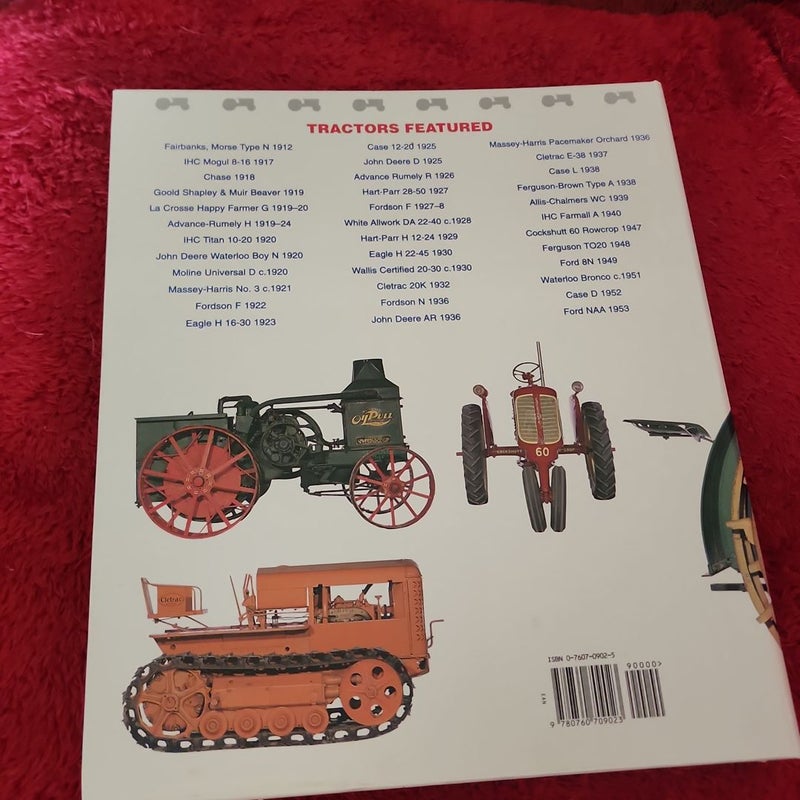 The Gatefold Book of TRACTORS 