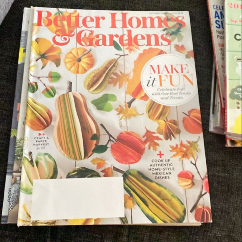 12 Magazines back issues bundle