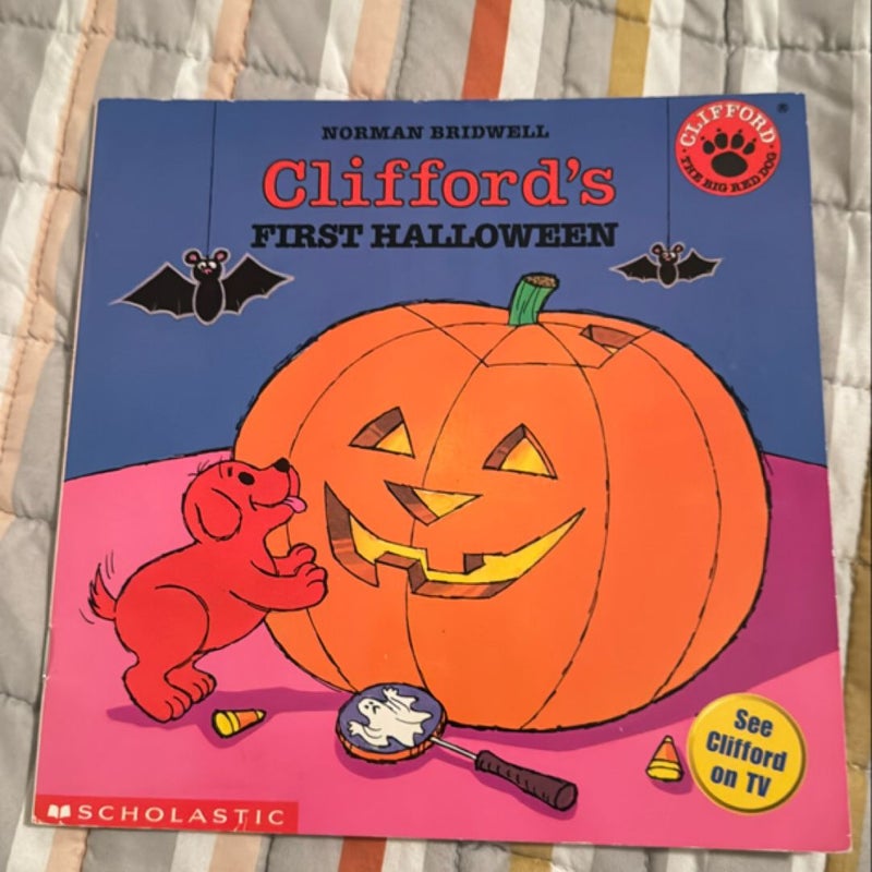 Clifford's First Halloween