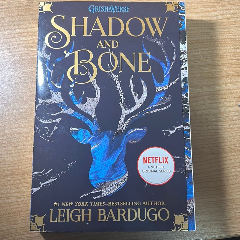 The Shadow and Bone Trilogy Boxed Set