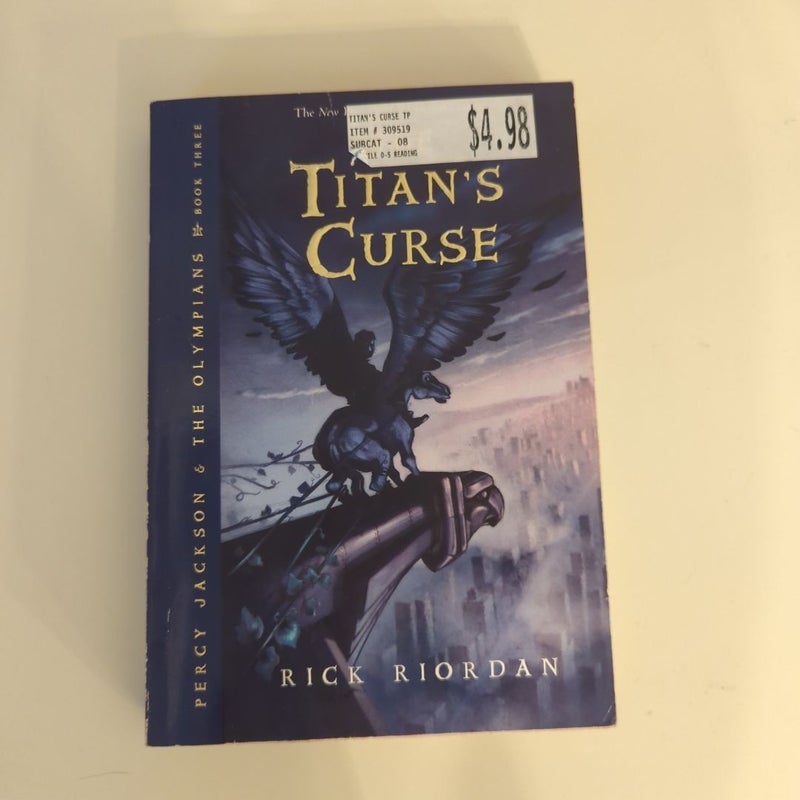 Percy Jackson and the Olympians, Book Three the Titan's Curse (Percy Jackson and the Olympians, Book Three)