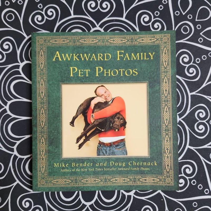 Awkward Family Pet Photos