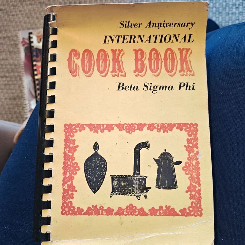 Silver Anniversary Beta Sigma Phi International cookbook 