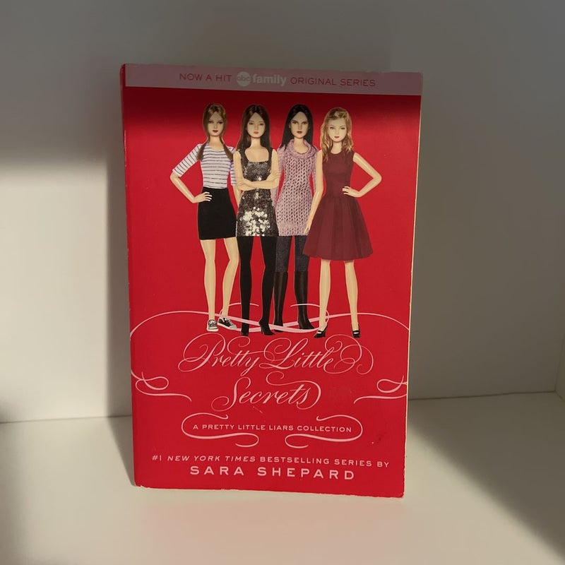 Pretty Little Secrets: A Pretty Little Liars Collection by Sara