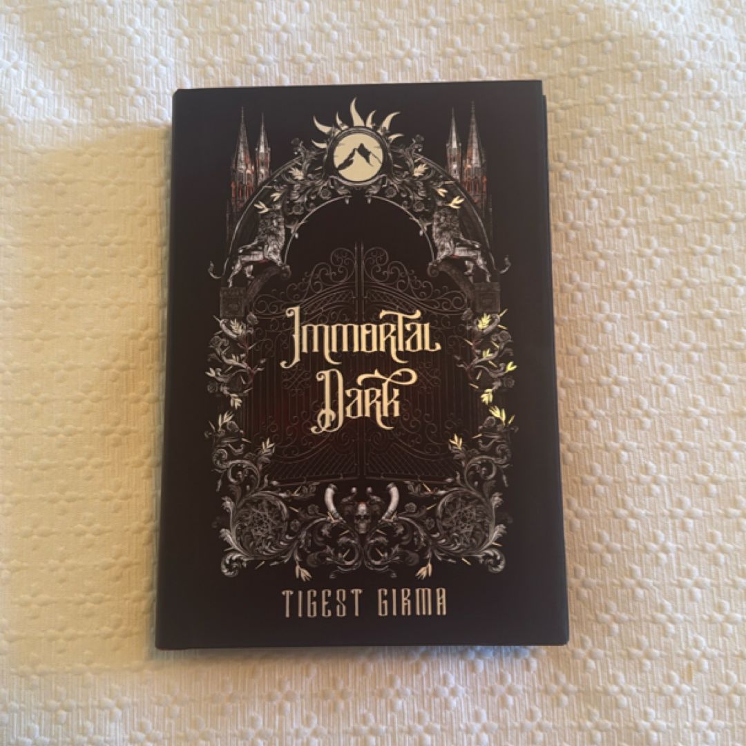 Immortal Dark (Deluxe Limited Edition)