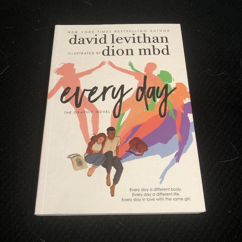 Every Day: The Graphic Novel by David Levithan: 9780593428986 |  : Books