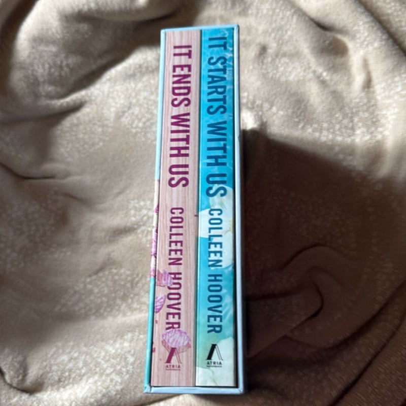 Colleen Hoover It Ends with Us Boxed Set