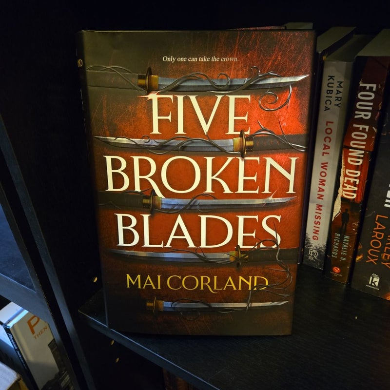 Five Broken Blades (Deluxe Limited Edition)