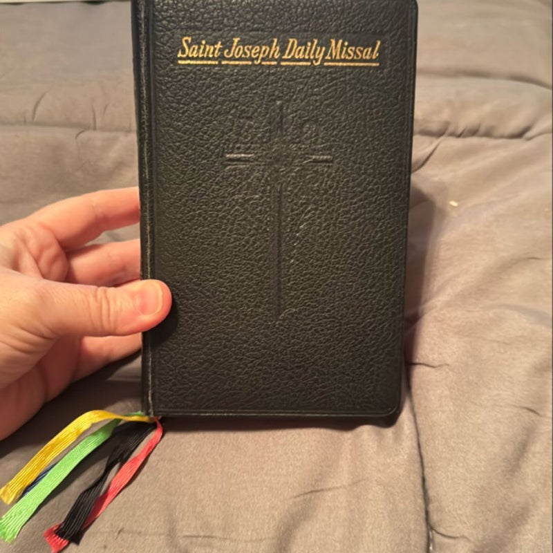 Saint Joseph daily missal