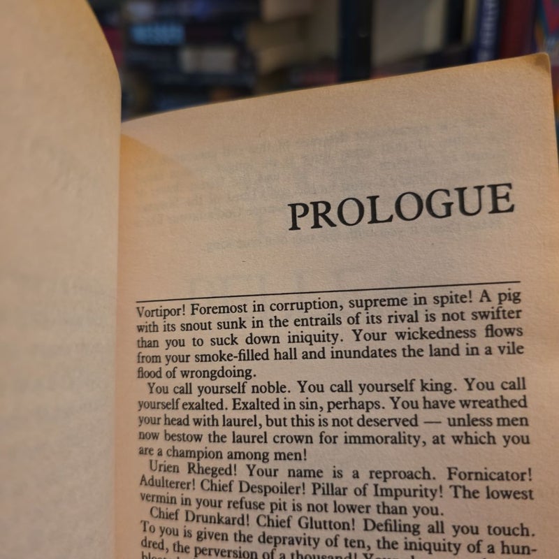 FIRST UK EDITION 1989 - Arthur, Book Three of the Pendragon Cycle BY STEPHEN LAWHEAD (VINTAGE)