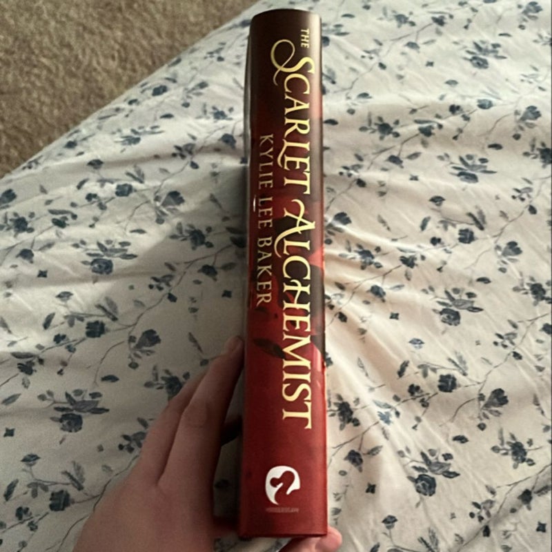 The Scarlet Alchemist *Fairyloot Edition*