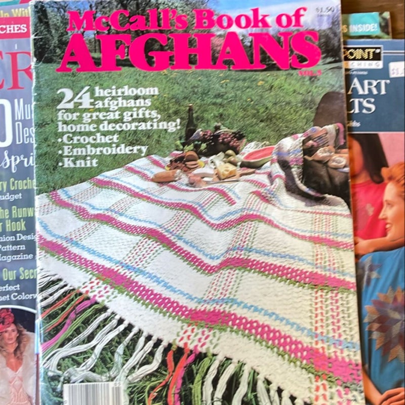 BUNDLE Crochet Booklets and Magazines 