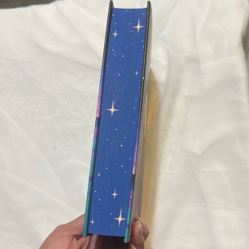 The Principle of Moments (Illumicrate)