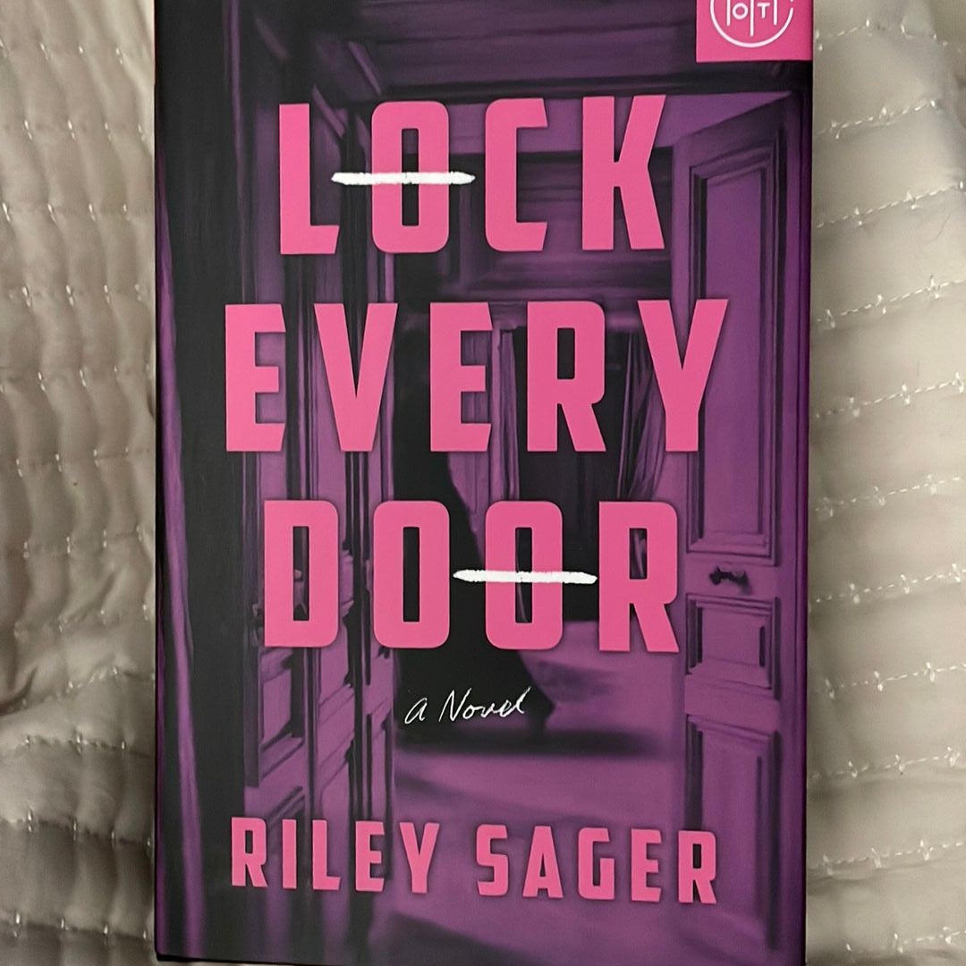 Lock Every Door by Riley Sager, Hardcover Pangobooks