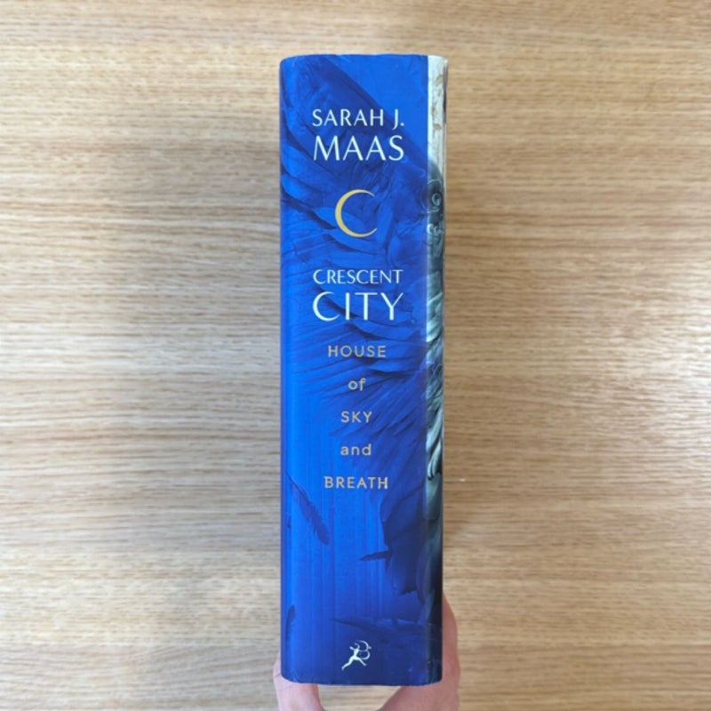 House of Sky and Breath Barnes and Nobles exclusive edition