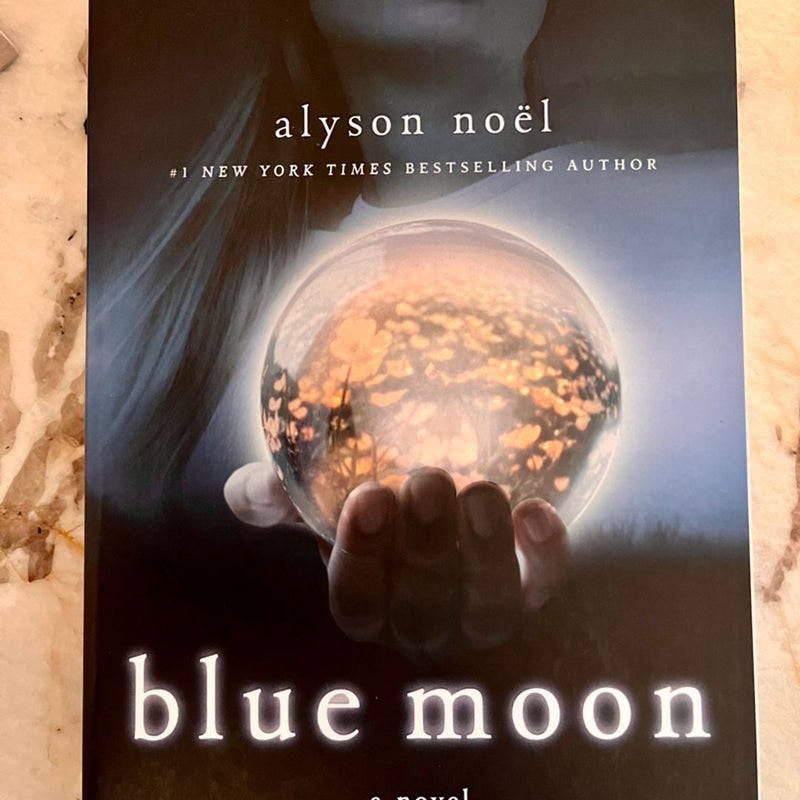 Collection of Alyson Noel Books - 4 in All