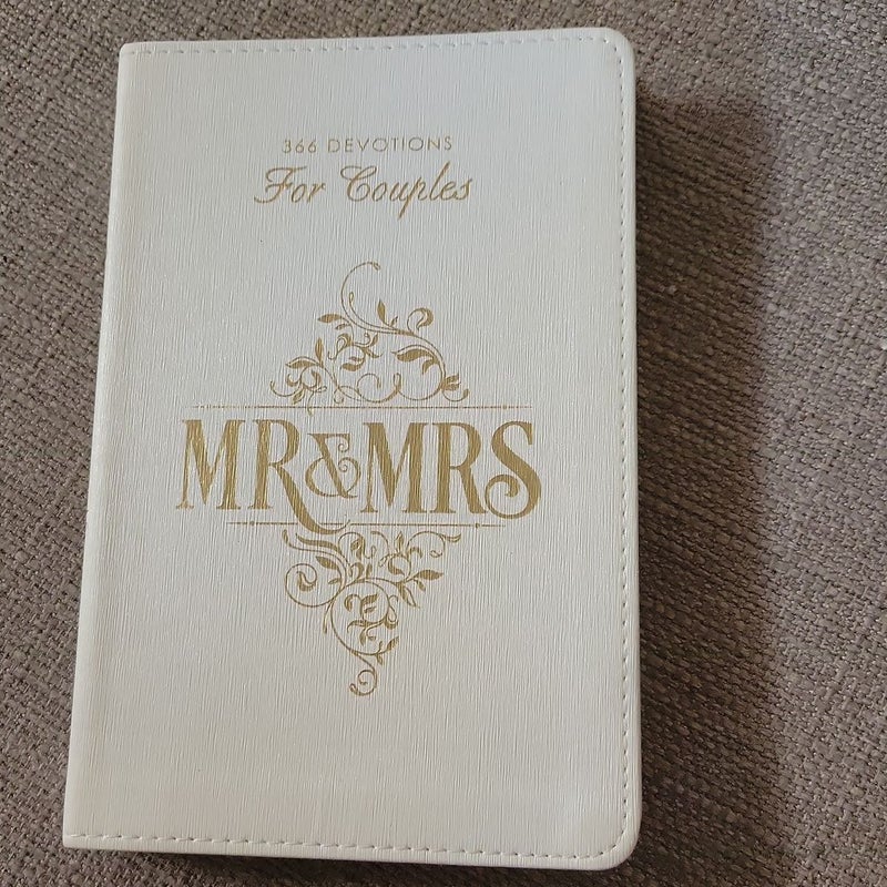 Gift Book Mr. & Mrs. White Faux Leather