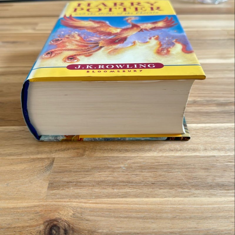 Harry Potter and the Order of the Phoenix (UK first edition)