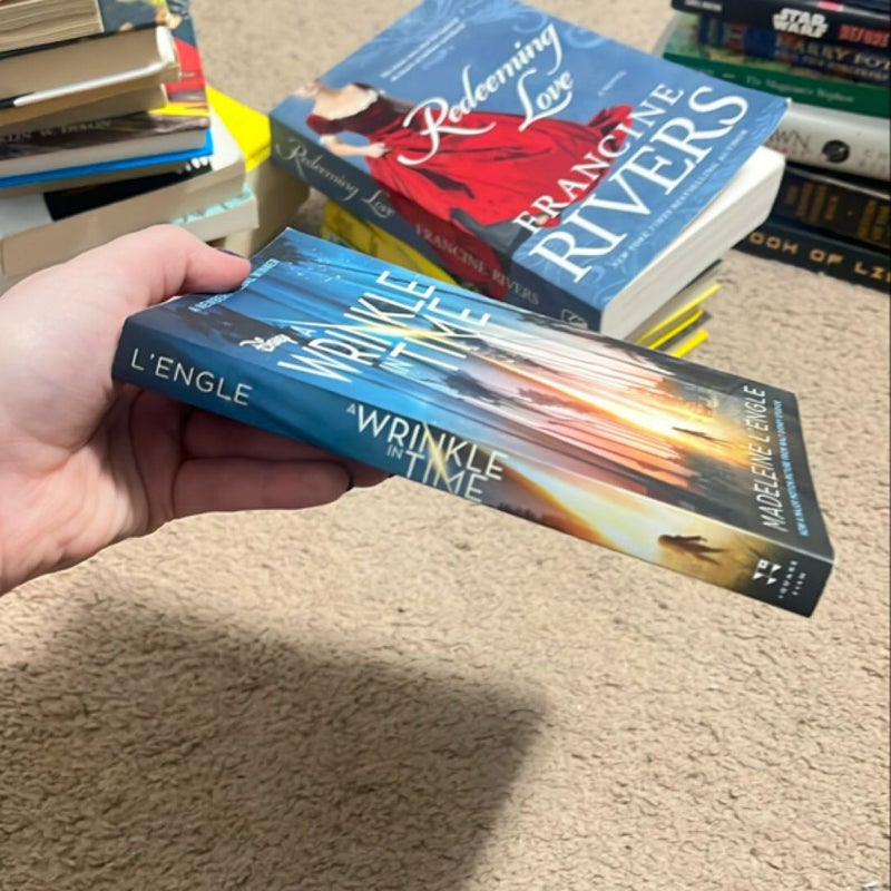 A Wrinkle in Time Movie Tie-In Edition