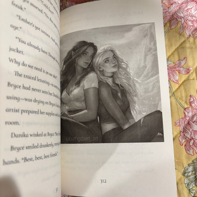 Sarah J Maas Bonus Chapter Compilation